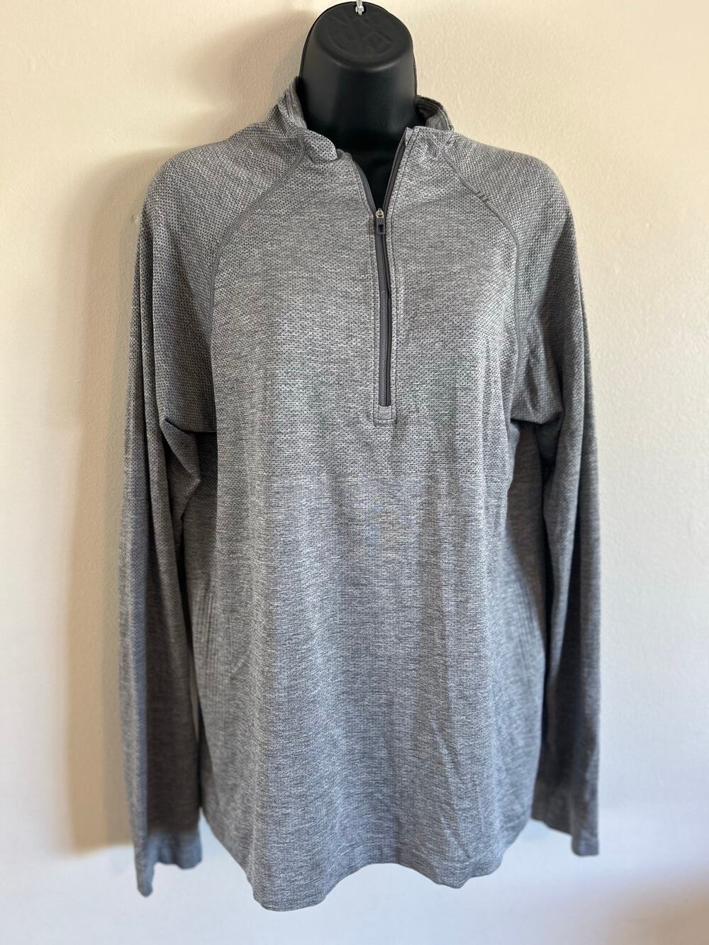 Lululemon Swiftly Tech 1/2 Zip Long Sleeve Running Top Gray M